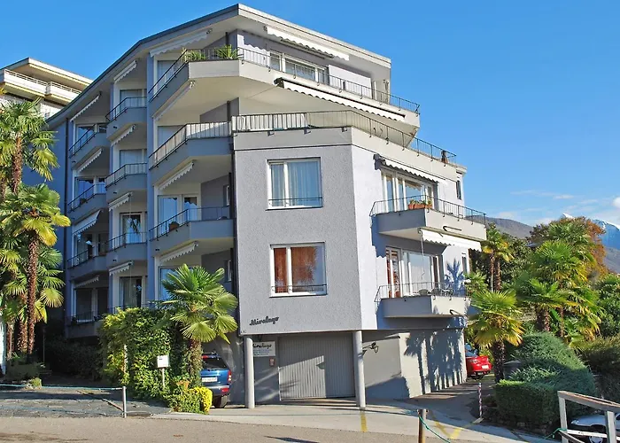 Classic-12 By Interhome *