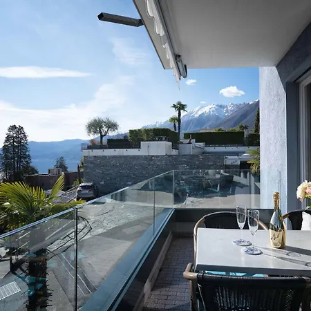 Classic-12 By Interhome 아스꼬나